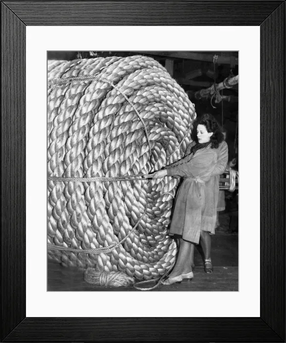 Framed Print : British women working in a rope factory during the second world war March 1941