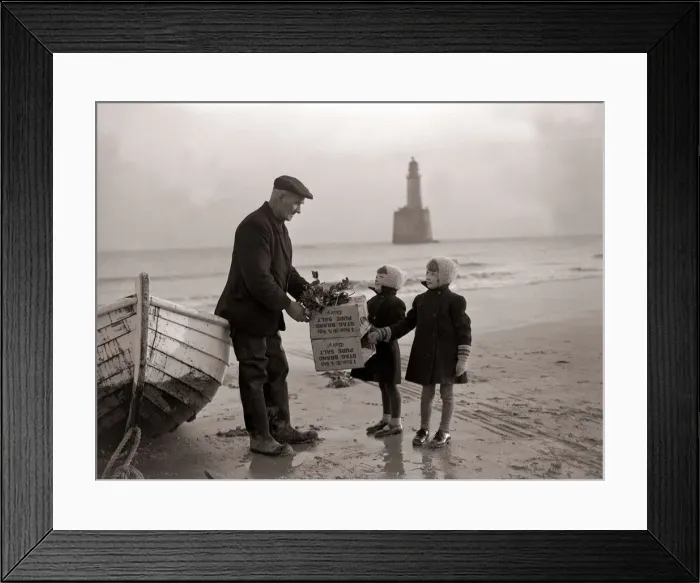 Framed Print : Children of the Rattray Head lighthouse keepers hand boatman Old Alick their fathers