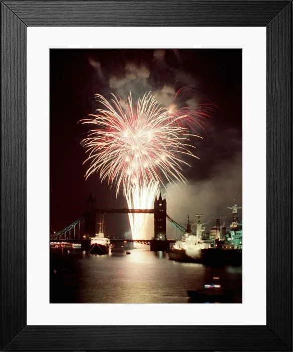 Framed Print : Fireworks Display over Tower Bridge, London during celebrations to mark the 90th Framed Print : Fireworks Display over Tower Bridge, London during celebrations to mark the 90th