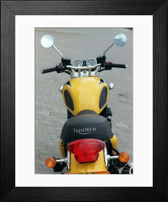 Framed Print : Triumph Thunderbird motorbike May 1998 Framed Print : Triumph Thunderbird motorbike May 1998