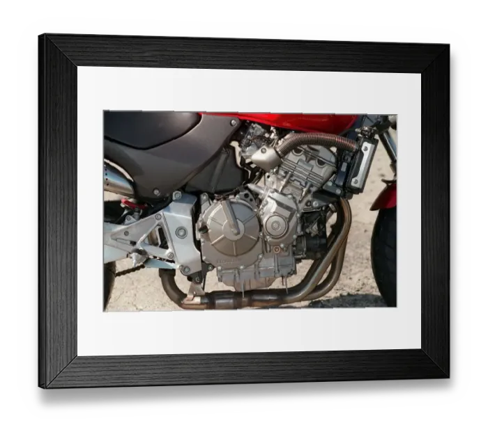Framed Print : The Honda Hornet 600CC Motorbike April 1998 Engine