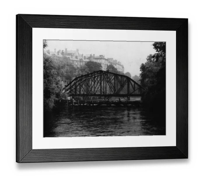 Framed Print : New Bridge over the river Kelvin in Glasgow at the Botanic Gardens 1927