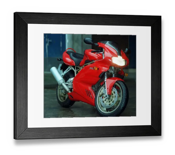 Framed Print : DUCATI 900ss January 1999 Healdlight fairing exhaust derilled brake disc motorcycle Framed Print : DUCATI 900ss January 1999 Healdlight fairing exhaust derilled brake disc motorcycle