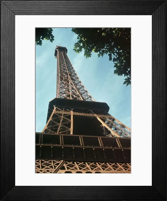 Framed Print : The Eiffel Tower in central Paris in France Framed Print : The Eiffel Tower in central Paris in France