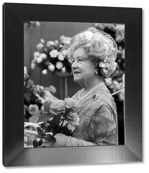 Queen Mother at the annual Horticultural Show in the grounds of the Sandringham Estate in