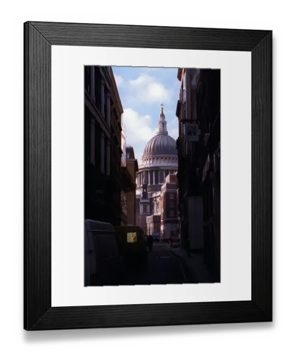 Framed Print : Saint Pauls Cathedral London Framed Print : Saint Pauls Cathedral London