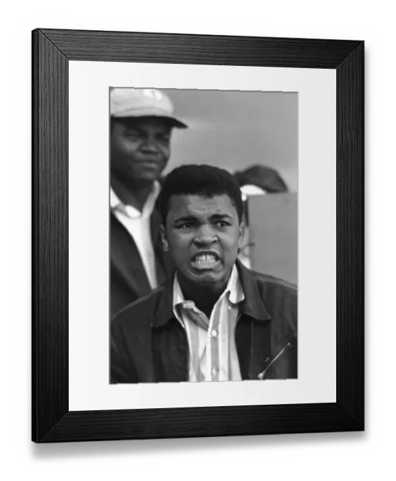 Framed Print : Press Conference shots in Miamai, Florida in the lead up to the World Heavyweight title