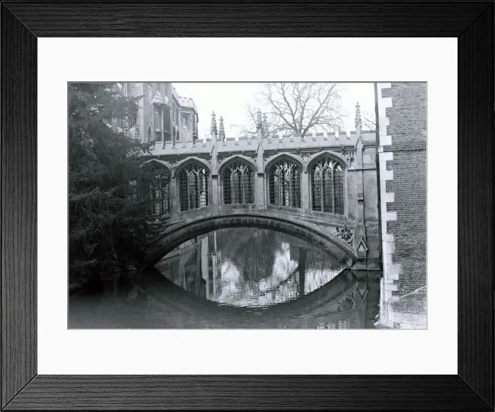 Framed Print : Bridge of Sighs St Johns College crossing the River Cam in Cambridge