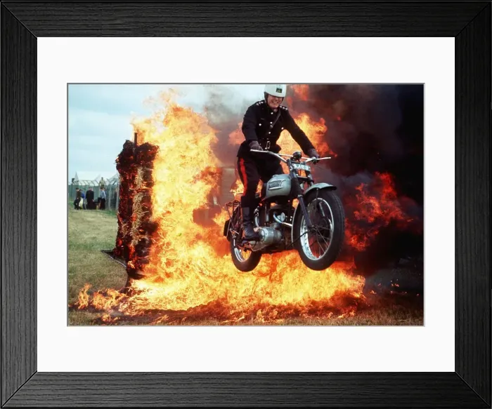 Framed Print : Royal Corps Show Dbase MSI circa 1980s Framed Print : Royal Corps Show Dbase MSI circa 1980s