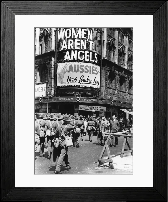 Framed Print : Australian troops have their first London leave and march to their new social centre Framed Print : Australian troops have their first London leave and march to their new social centre