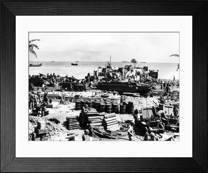 Framed Print : US troops unload their supplies onto a beach in the Marshall Islands in the Pacific Ocean Framed Print : US troops unload their supplies onto a beach in the Marshall Islands in the Pacific Ocean