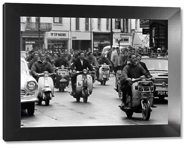 Mods in Hastings on vespa and Lamboretta scooters 1964