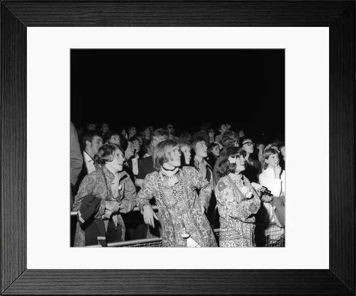 Framed Print : Love in a Woburn Abbey August 1967 Hippies watch