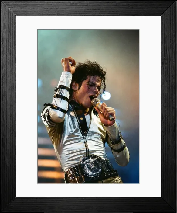 Framed Print : Michael Jackson seen here in concert at Milton Keynes. 10th September 1988 Framed Print : Michael Jackson seen here in concert at Milton Keynes. 10th September 1988