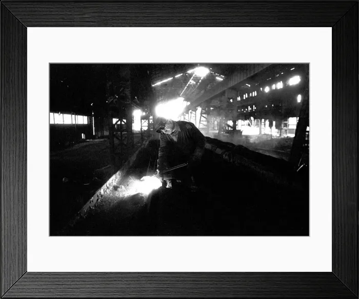 Framed Print : Consett Steelworks being demolished in 1981. 09 / 01 / 81 Framed Print : Consett Steelworks being demolished in 1981. 09 / 01 / 81