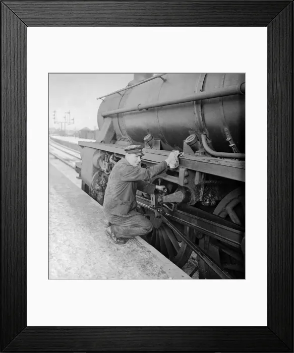 Framed Print : A steam train of the London Midland and Scottish railway pictured at Aviemore junction