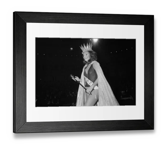 Framed Print : Lucia Tavares Petterle of Brazil celebrates as she wins the Miss World beauty contest Framed Print : Lucia Tavares Petterle of Brazil celebrates as she wins the Miss World beauty contest
