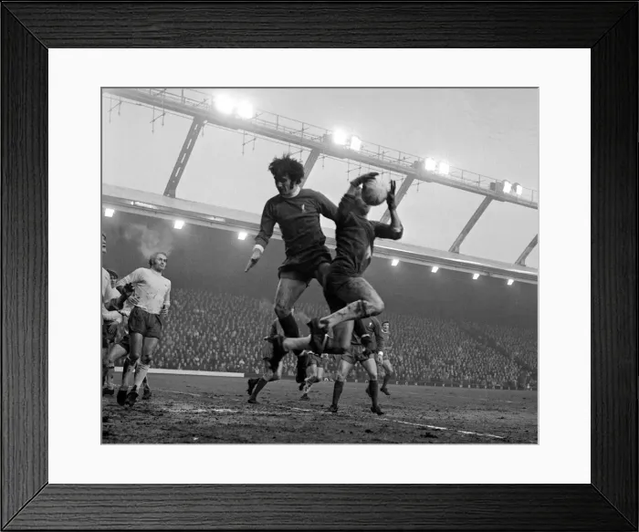 Framed Print : Arsenal v Liverpool 2-1 Final Score Arsenal keeper Bob Wilson beats Larry Lloyd to