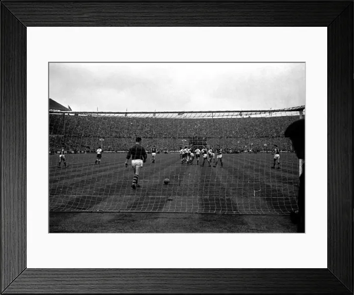 Framed Print : FA Cup final at Wembley Stadium. Tottenham Hotspur 3 v. Burnley 1