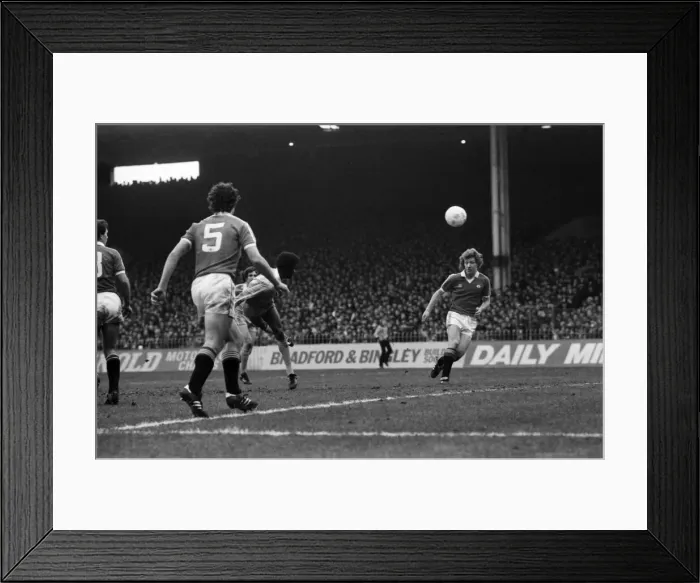 Framed Print : Manchester City 1 v. Manchester City 0. Division One Football. February 1981 MF01-34-015 Framed Print : Manchester City 1 v. Manchester City 0. Division One Football. February 1981 MF01-34-015