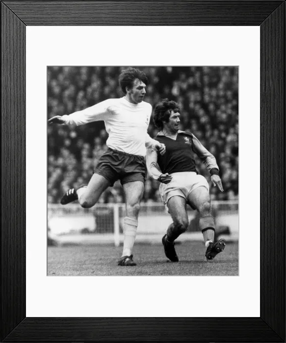 Framed Print : 1971 League Cup Final at Wembley Stadium. Tottenham Hotspur 2 v Aston Villa 0 Framed Print : 1971 League Cup Final at Wembley Stadium. Tottenham Hotspur 2 v Aston Villa 0