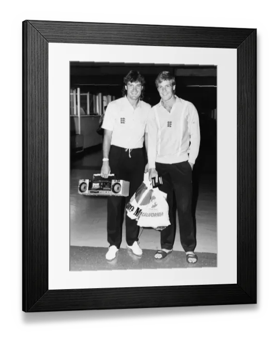 Framed Print : Glenn Hoddle left and Kerry Dixon arrive back home at Heathrow Airport with the England Framed Print : Glenn Hoddle left and Kerry Dixon arrive back home at Heathrow Airport with the England