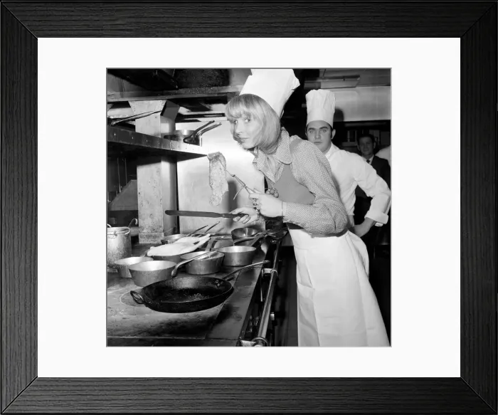 Framed Print : Miss World, 1972: Belinda Green: 20 year old Belinda Green, a blonde haired, blue eyed