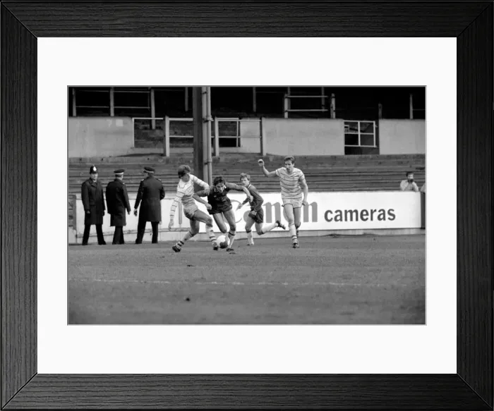Framed Print : English League Division Two match. Carlisle 0 v Chelsea 0. October 1983 MF12-10-030