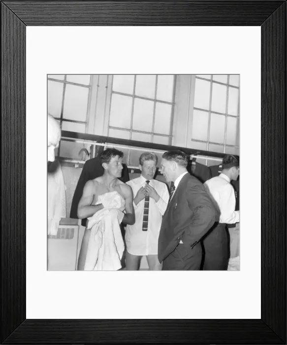 Framed Print : FA Cup final at Wembley stadium Tottenham Hotspur 3 v Burnley 1