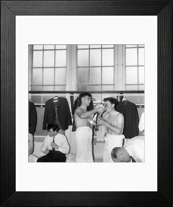 Framed Print : FA Cup final at Wembley stadium Tottenham Hotspur 3 v Burnley 1