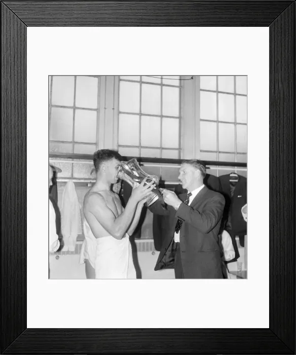 Framed Print : FA Cup final at Wembley stadium Tottenham Hotspur 3 v Burnley 1 Framed Print : FA Cup final at Wembley stadium Tottenham Hotspur 3 v Burnley 1