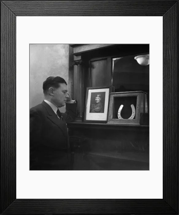 Framed Print : Portsmouth football club Chairman. March 1949 O17178-002 Framed Print : Portsmouth football club Chairman. March 1949 O17178-002