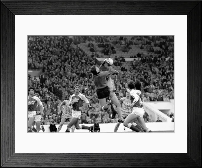 Framed Print : English League Division Two match. Manchester City 2 v Middlesbrough Framed Print : English League Division Two match. Manchester City 2 v Middlesbrough