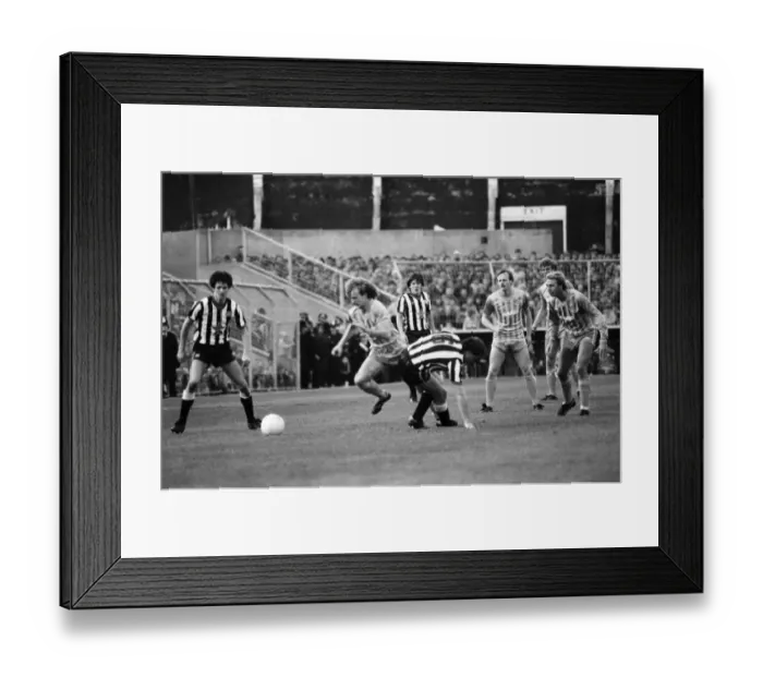 Framed Print : English League Division Two match at St. James Park. Newcastle United 5 v Manchester City