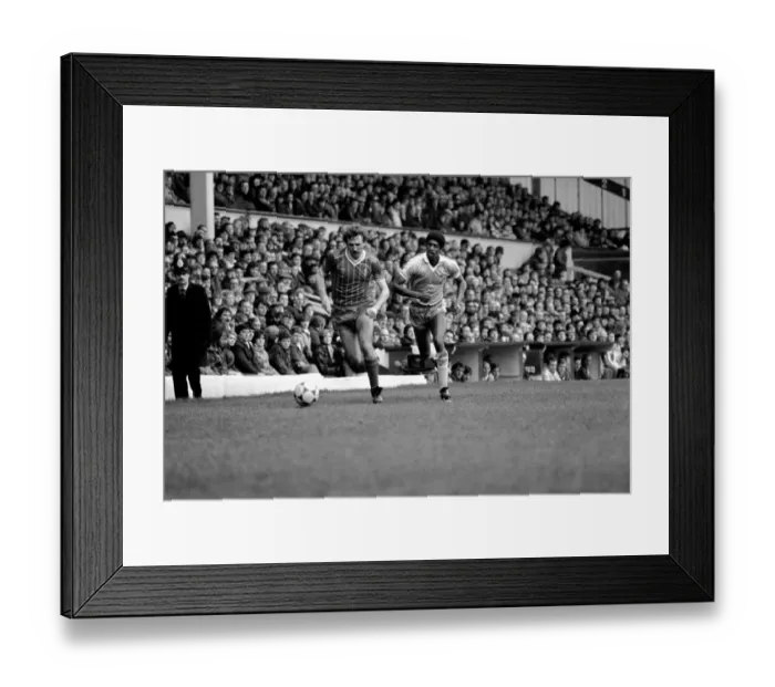 Framed Print : English League Division One match at Anfield. Liverpool 5 v Stoke City 1