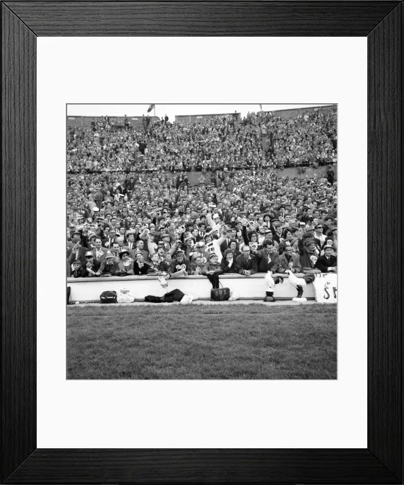 Framed Print : FA Cup final at Wembley Stadium. Tottenham Hotspur 3 v. Burnley 1 Framed Print : FA Cup final at Wembley Stadium. Tottenham Hotspur 3 v. Burnley 1