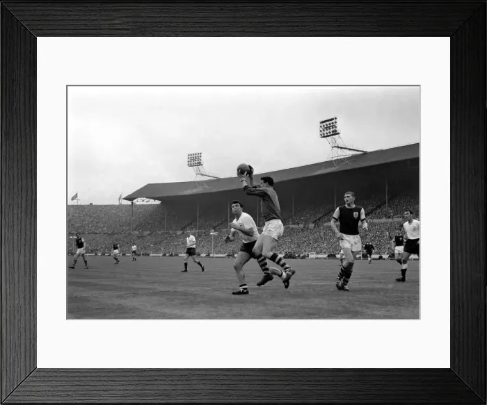 Framed Print : FA Cup final at Wembley Stadium. Tottenham Hotspur 3 v. Burnley 1 Framed Print : FA Cup final at Wembley Stadium. Tottenham Hotspur 3 v. Burnley 1
