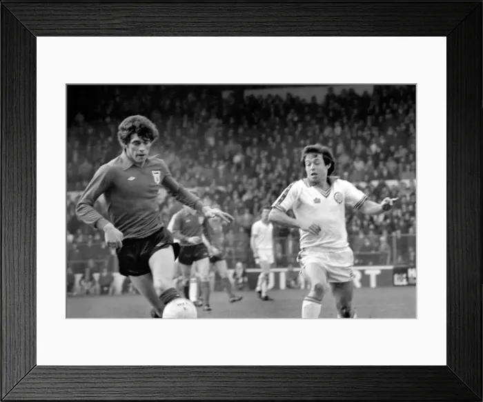 Framed Print : Leeds United 1 v. Sunderland 0. Division One Football. February 1981 MF01-33-065