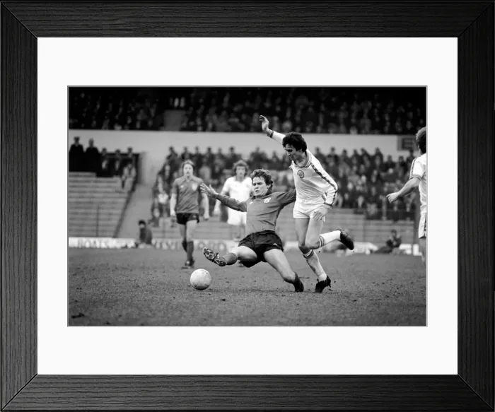 Framed Print : Leeds United 1 v. Sunderland 0. Division One Football. February 1981 MF01-33-051
