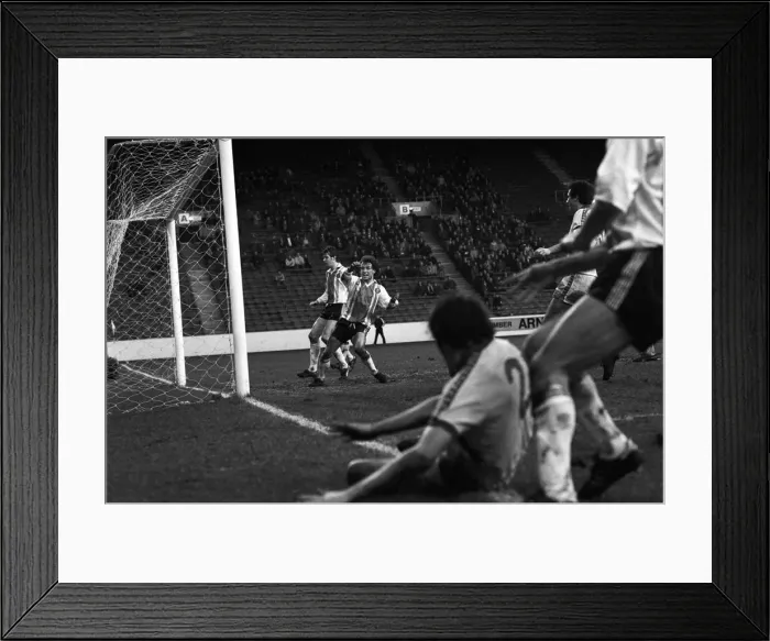 Framed Print : Sheffield United 2 v. Reading 0. Division Three Football. February 1981 MF01-26-008