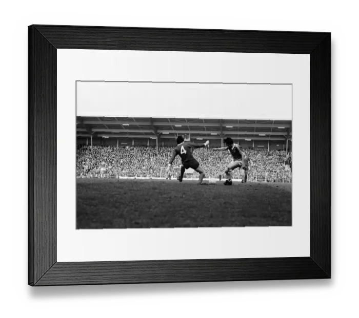 Framed Print : Liverpool 2 v. Birmingham City 2. Division One Football. February 1981 MF01-30-042