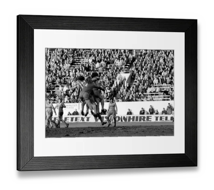 Framed Print : Sheffield Wednesday 3 v. Oldham 0. Division One Football. February 1981 MF01-31-037