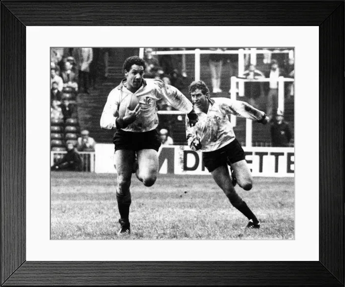 Framed Print : Serge Blanco, French international rugby player in action. Circa 1988 Framed Print : Serge Blanco, French international rugby player in action. Circa 1988