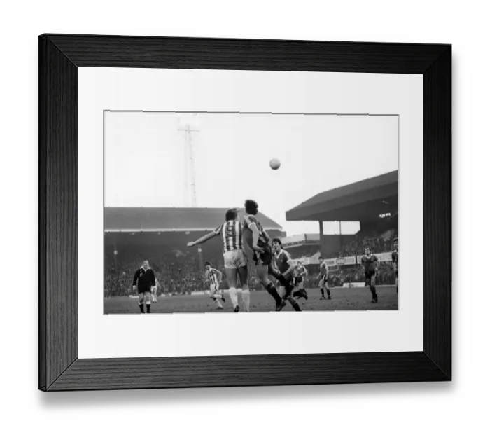 Framed Print : English League Division One match. Stoke City 0 v Manchester United 3 Framed Print : English League Division One match. Stoke City 0 v Manchester United 3