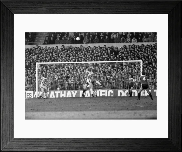 Framed Print : English League Division One match. Stoke City 0 v Manchester United 3 Framed Print : English League Division One match. Stoke City 0 v Manchester United 3