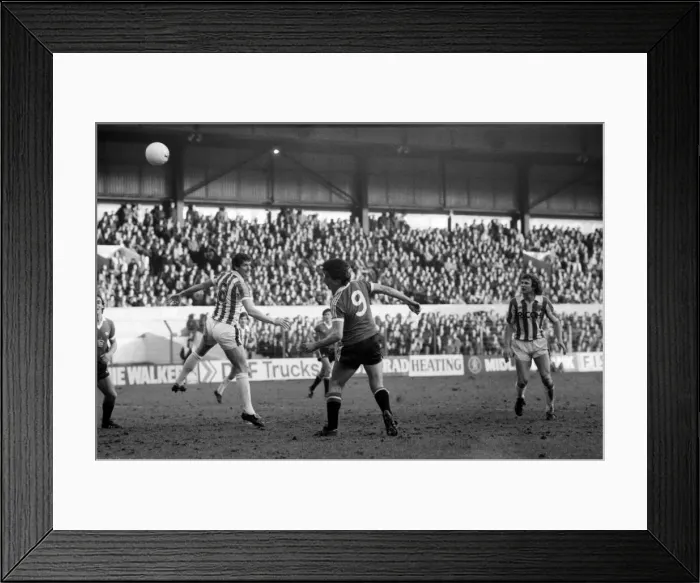 Framed Print : English League Division One match. Stoke City 0 v Manchester United 3 Framed Print : English League Division One match. Stoke City 0 v Manchester United 3