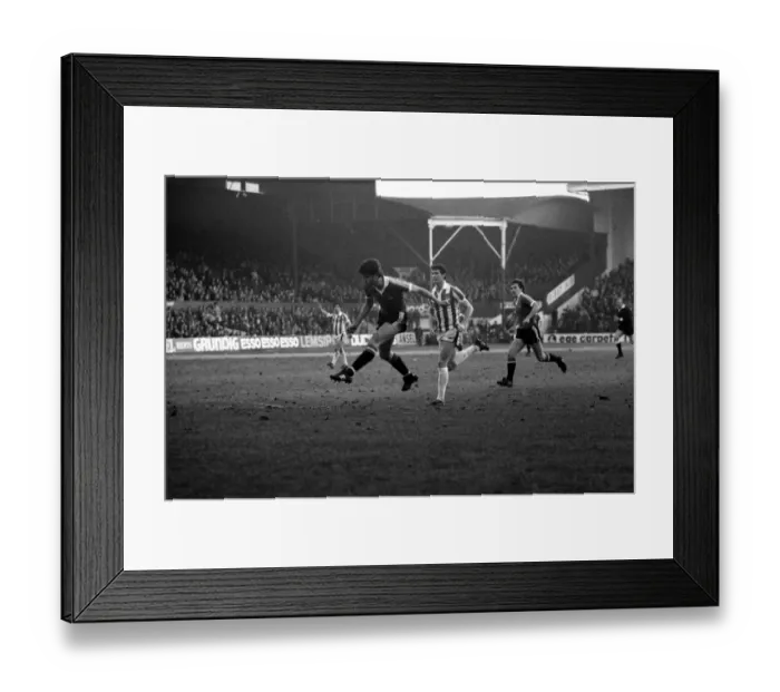 Framed Print : English League Division One match. Stoke City 0 v Manchester United 3 Framed Print : English League Division One match. Stoke City 0 v Manchester United 3