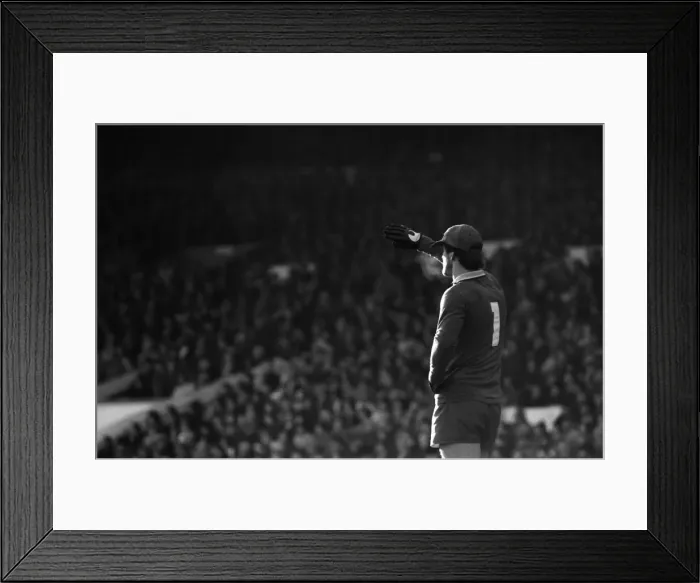 Framed Print : English FA Cup fourth round match at Maine Road. Manchester City 1 v Coventry City 3 Framed Print : English FA Cup fourth round match at Maine Road. Manchester City 1 v Coventry City 3