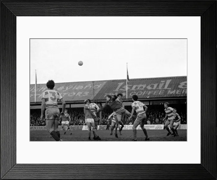 Framed Print : English FA Cup match. Blackpool 0 v Queens Park Rangers 0. January 1982 MF05-17-006 Framed Print : English FA Cup match. Blackpool 0 v Queens Park Rangers 0. January 1982 MF05-17-006