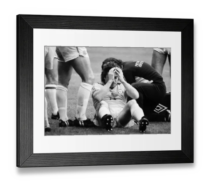 Framed Print : English League Division Two match. Leeds United 3 v Newcastle United 1